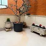 Vut Plaza Florida - Parking Gratis