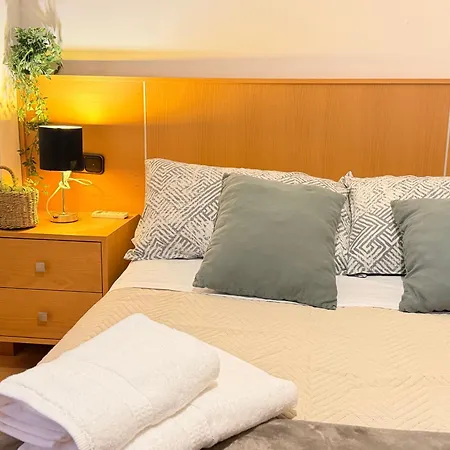 Vut Plaza Florida - Parking Gratis Apartmán