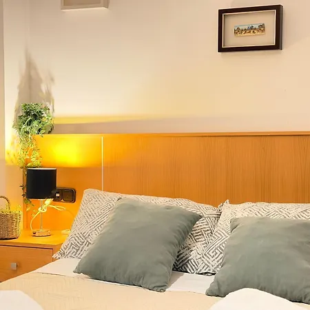 Apartmán Vut Plaza Florida - Parking Gratis *