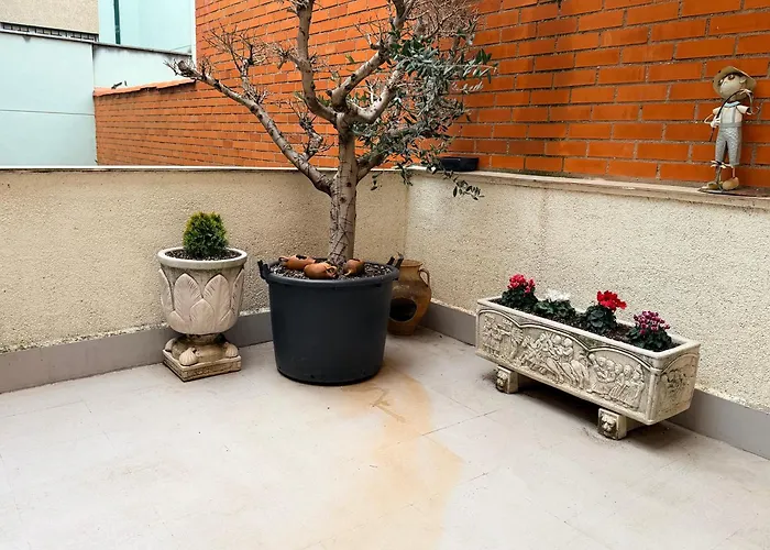 Vut Plaza Florida - Parking Gratis